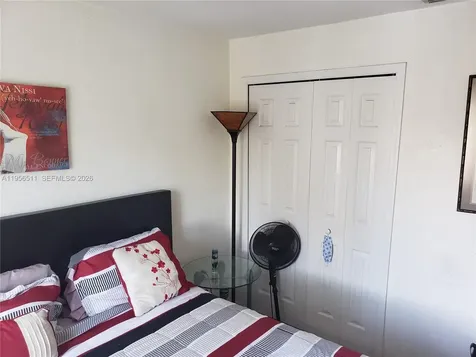 1542 SE 24th Court Homestead FL 33035
