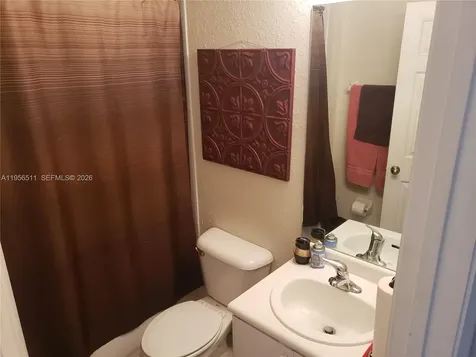 1542 SE 24th Court Homestead FL 33035