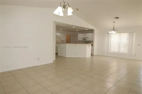 2805 1 SW Street Lehigh Acres FL 33972