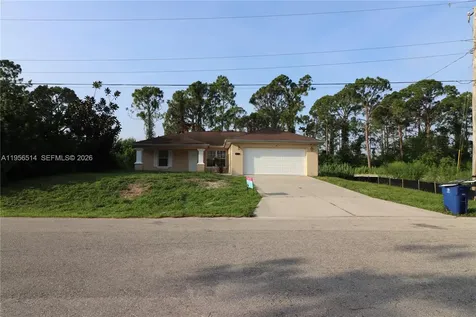 2805 1 SW Street Lehigh Acres FL 33972