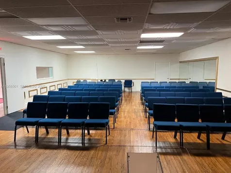 7573 W Oakland Park Boulevard Lauderhill FL 33319