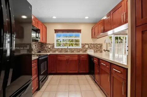 11230 SW 59th Place Cooper City FL 33330