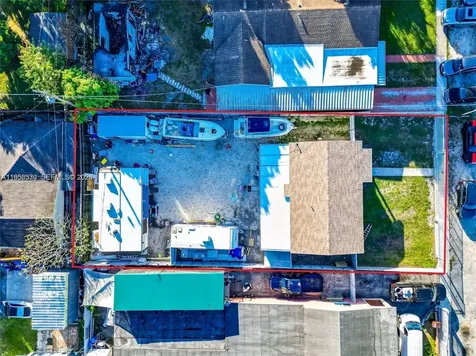 174 E 40th Street Hialeah FL 33013