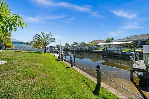 250 SW 37th Terrace Cape Coral FL 33914
