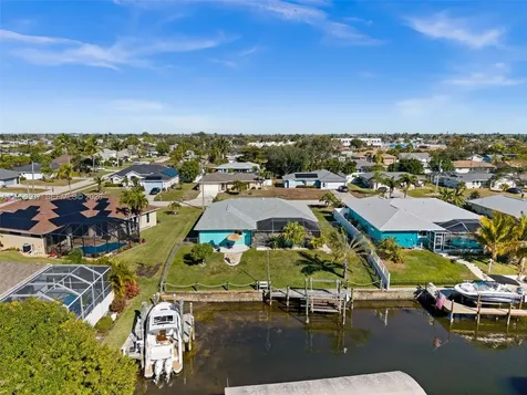 250 SW 37th Terrace Cape Coral FL 33914
