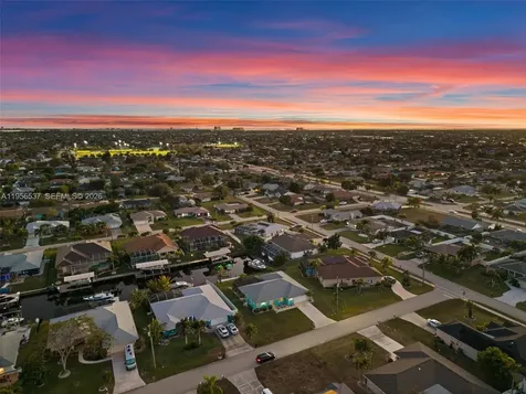 250 SW 37th Terrace Cape Coral FL 33914