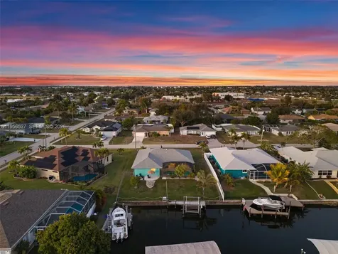 250 SW 37th Terrace Cape Coral FL 33914