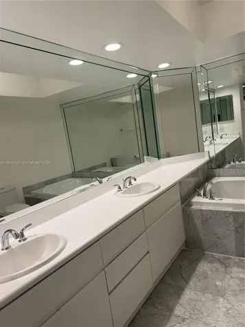 16485 Collins Avenue Sunny Isles Beach FL 33160