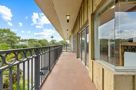 4850 SW 63rd Terrace Davie FL 33314