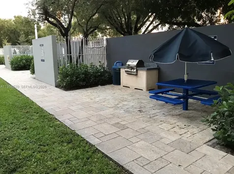 800 N Miami Avenue Miami FL 33136