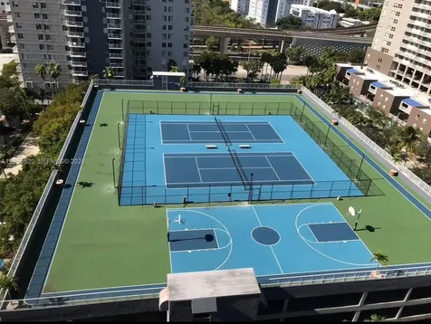 800 N Miami Avenue Miami FL 33136
