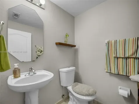 15541 SW 21st Terrace Miami FL 33185