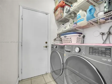 15541 SW 21st Terrace Miami FL 33185