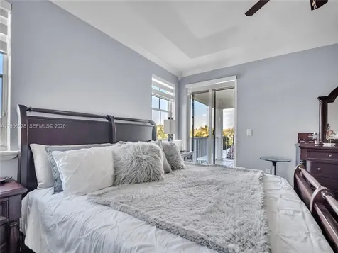 15541 SW 21st Terrace Miami FL 33185