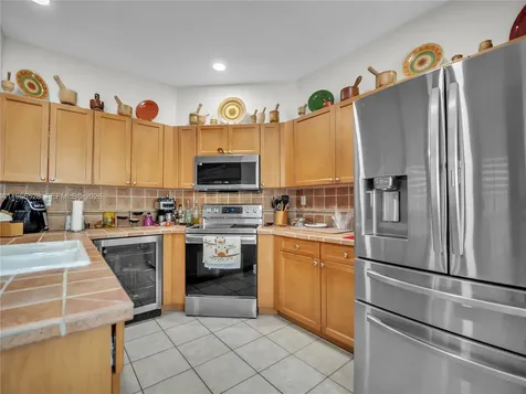 15541 SW 21st Terrace Miami FL 33185