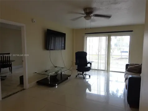 4172 Inverrary Drive Lauderhill FL 33319