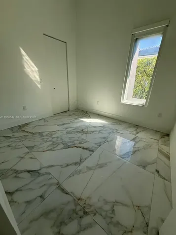 9839 SW 213th Street Cutler Bay FL 33189