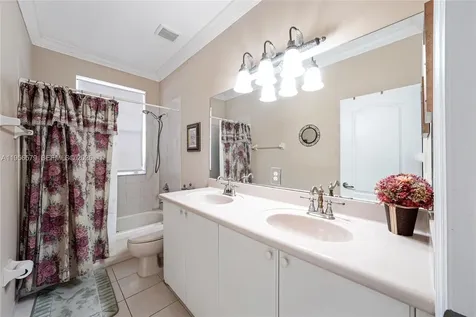 2250 SW 155th Avenue Miami FL 33185