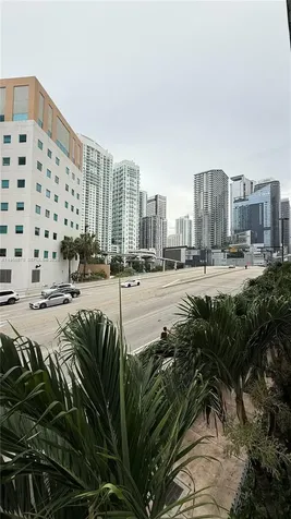 350 S Miami Avenue Miami FL 33130