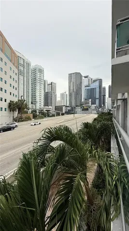 350 S Miami Avenue Miami FL 33130