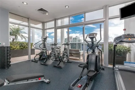 7929 West Drive North Bay Village FL 33141