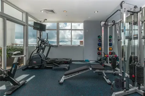 7929 West Drive North Bay Village FL 33141