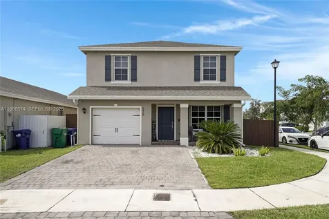 572 NE 6th Place Homestead FL 33034
