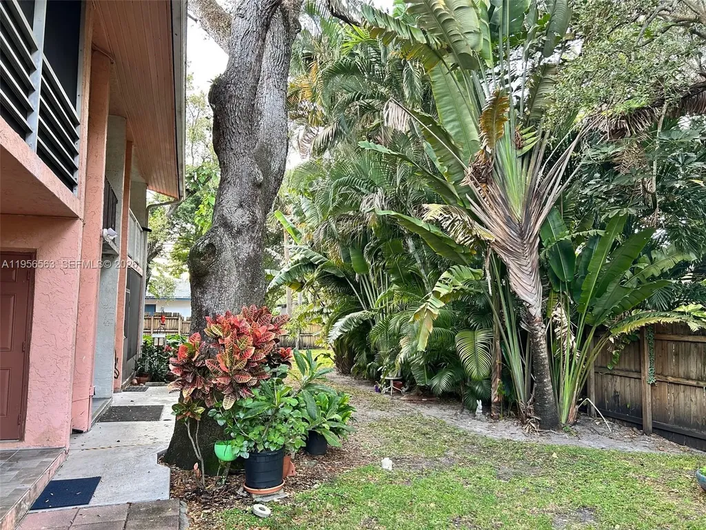 815 SW 30th Street Fort Lauderdale FL 33315