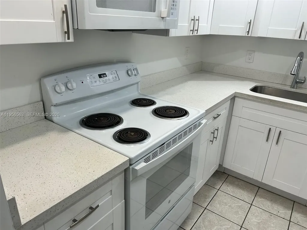 815 SW 30th Street Fort Lauderdale FL 33315