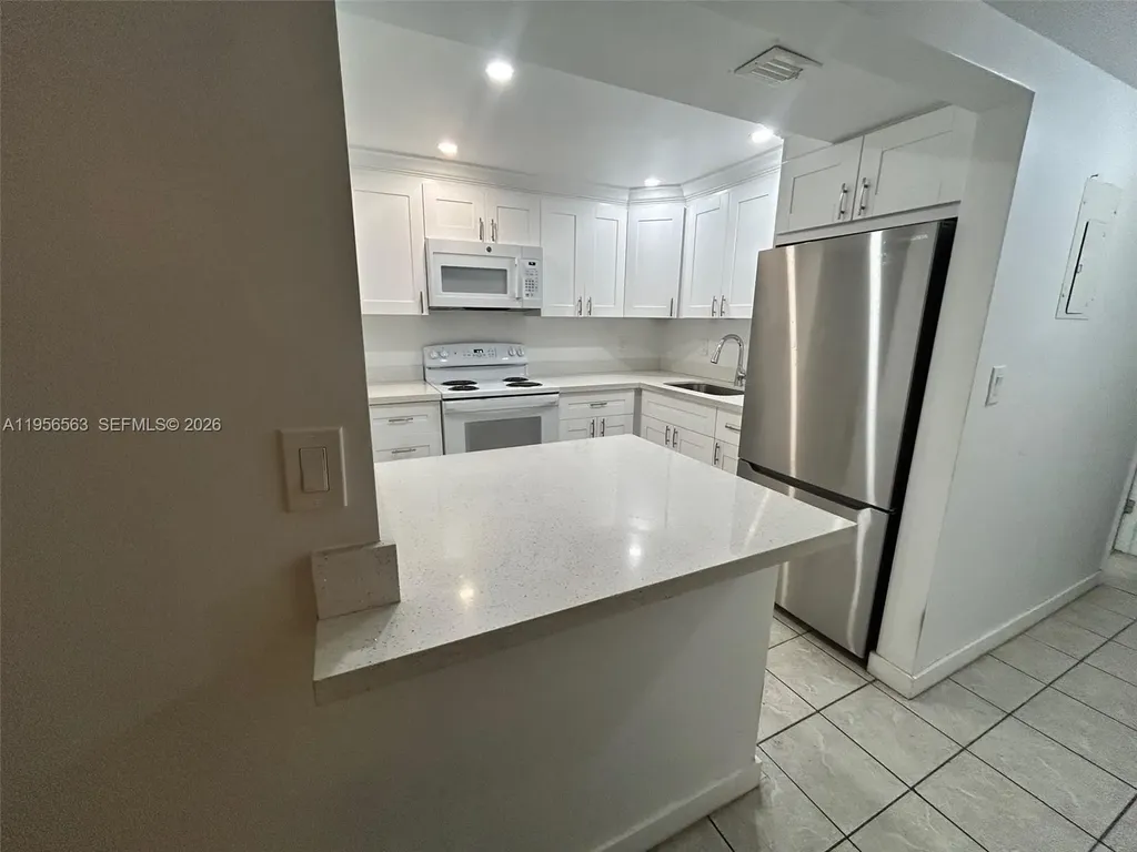 815 SW 30th Street Fort Lauderdale FL 33315