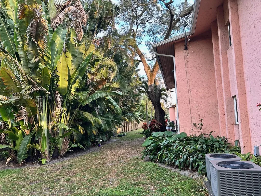 815 SW 30th Street Fort Lauderdale FL 33315