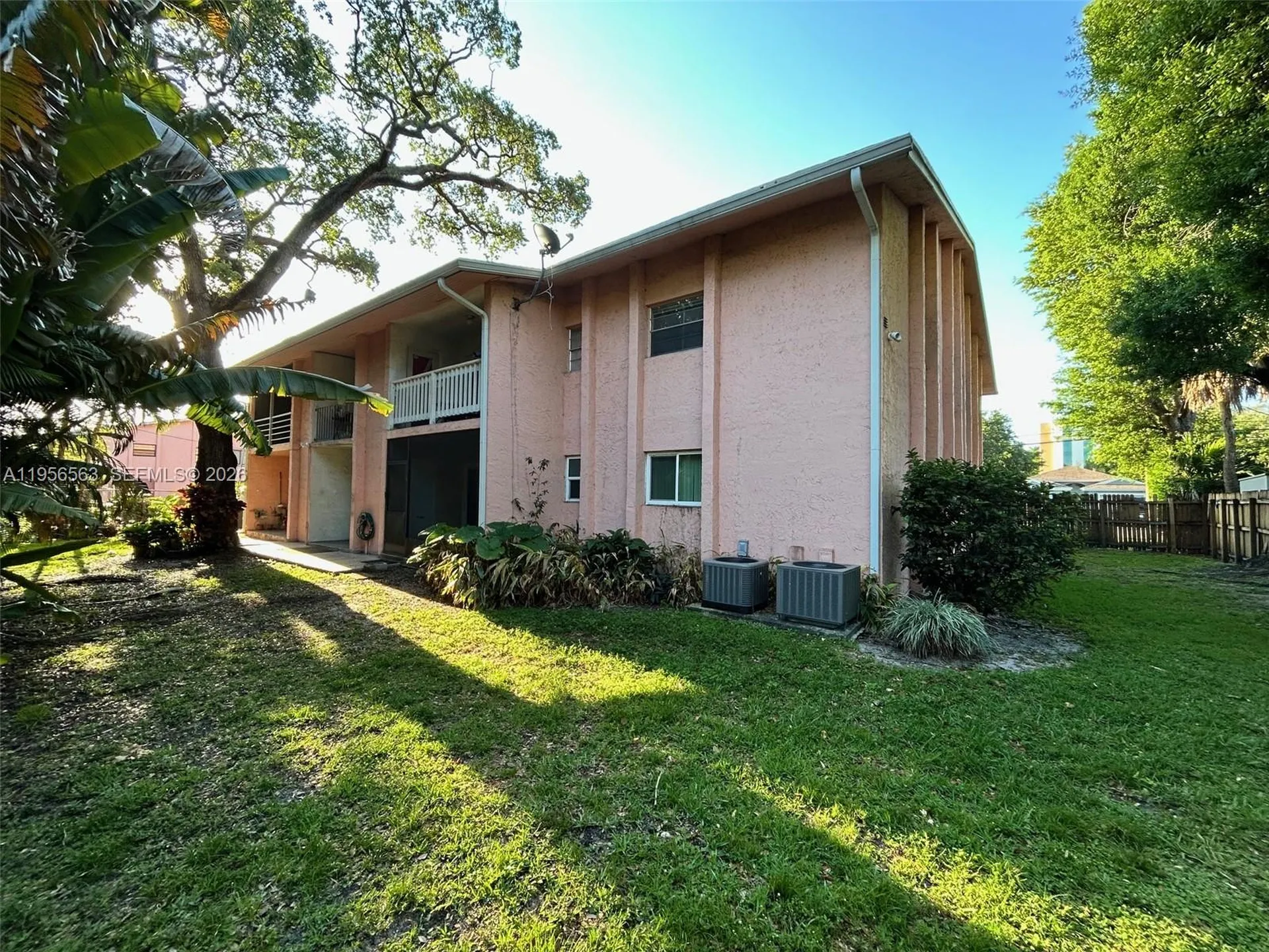 815 SW 30th Street Fort Lauderdale FL 33315