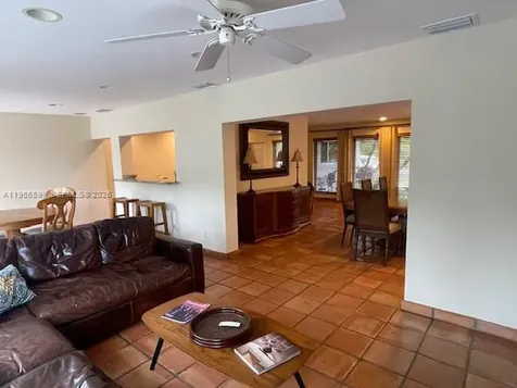 1110 Redbird Avenue Miami Springs FL 33166
