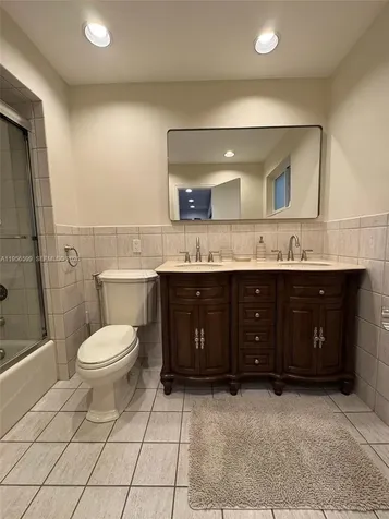1110 Redbird Avenue Miami Springs FL 33166