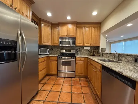 1110 Redbird Avenue Miami Springs FL 33166