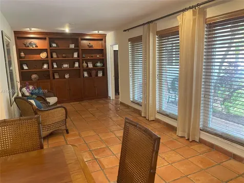 1110 Redbird Avenue Miami Springs FL 33166