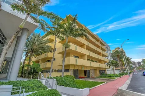 2924 Collins Avenue Miami Beach FL 33140