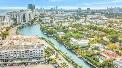 2924 Collins Avenue Miami Beach FL 33140