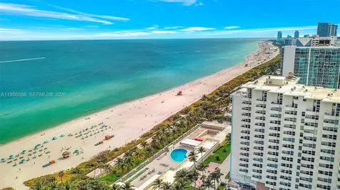 2924 Collins Avenue Miami Beach FL 33140