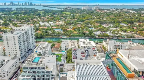 2924 Collins Avenue Miami Beach FL 33140