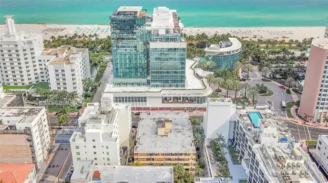 2924 Collins Avenue Miami Beach FL 33140