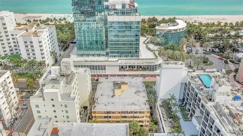 2924 Collins Avenue Miami Beach FL 33140