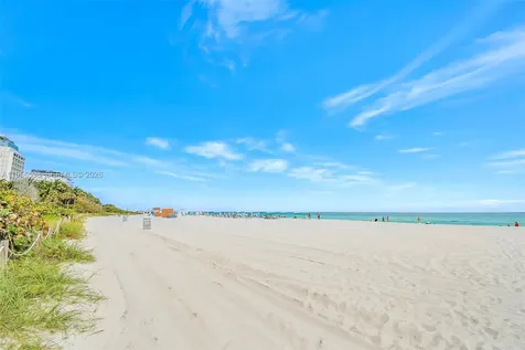 2924 Collins Avenue Miami Beach FL 33140