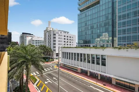 2924 Collins Avenue Miami Beach FL 33140