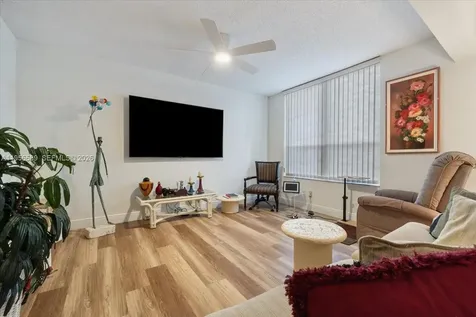 7201 Promenade Drive Boca Raton FL 33433