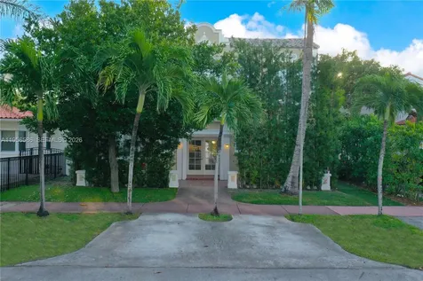 4349 Sheridan Avenue Miami Beach FL 33140