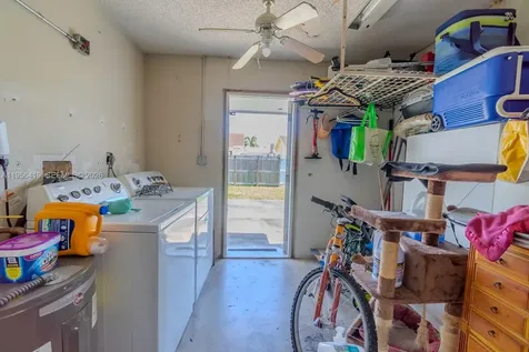 20013 NW 62nd Place Hialeah FL 33015