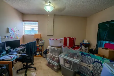 20013 NW 62nd Place Hialeah FL 33015