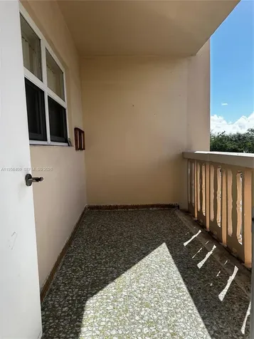 410 SE 2nd Street Hallandale Beach FL 33009