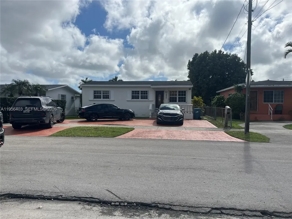 9026 SW 34 Street Miami FL 33165